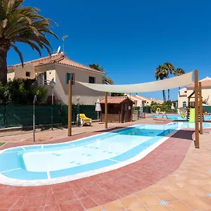 home2book-charming-relaxing-dplex-pool-terrace.maspalomashotels.com/