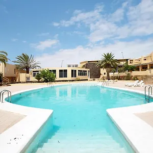 apartamento-con-piscina-costa-calma.hotelsfuerteventura.org/