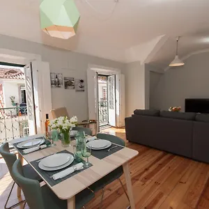 https://cozy-baixa-apartment.hotels-lisbon-portugal.com